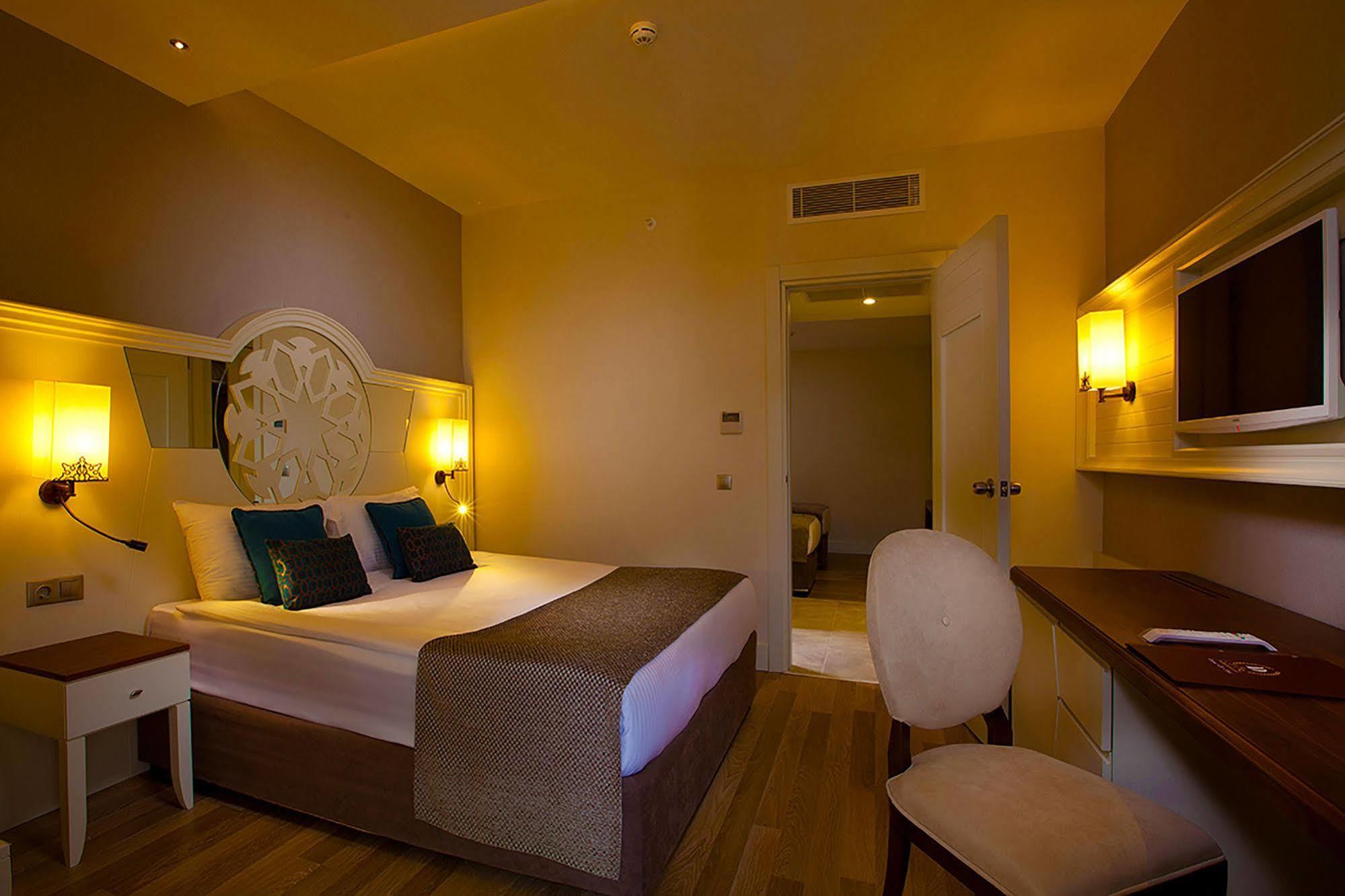 Diamond Elite Hotel & Spa - Adults Only Сиде Экстерьер фото